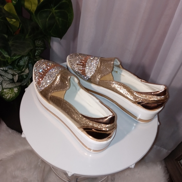 Blinged Out Women's Tennis Shoes - Picture 3 of 4